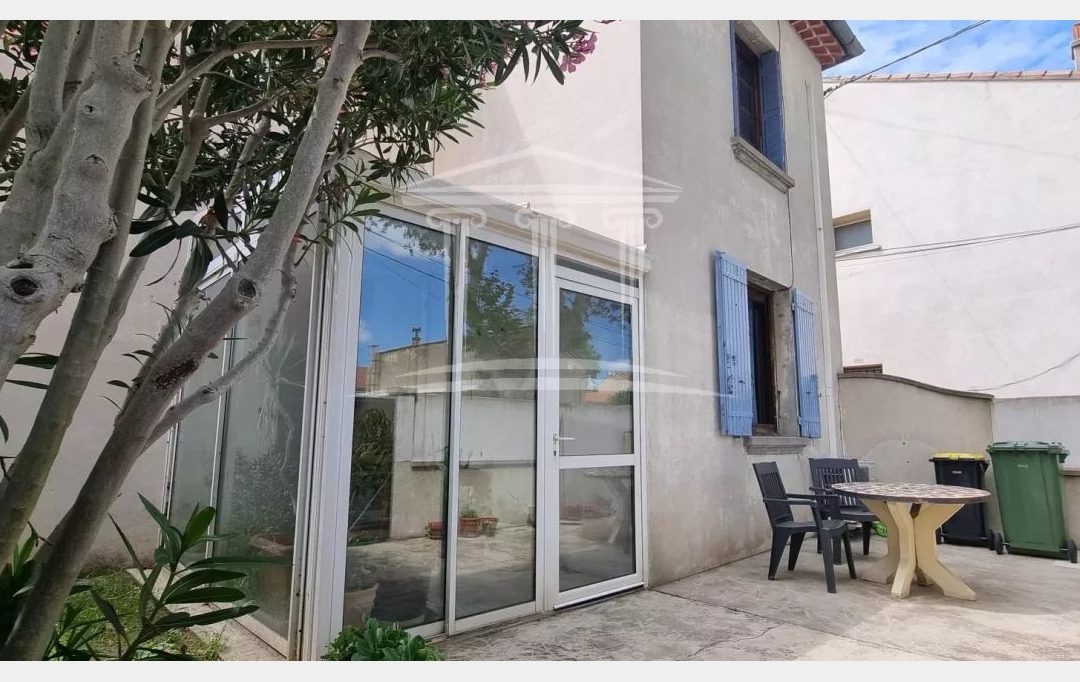 Annonces AVIGNON 84 : Maison / Villa | SORGUES (84700) | 105 m2 | 218 000 € 