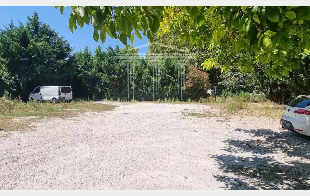 Annonces AVIGNON 84 : Terrain | SORGUES (84700) | 0 m2 | 190 000 € 