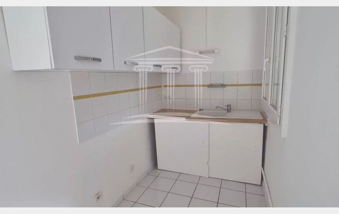 Annonces AVIGNON 84 : Appartement | SORGUES (84700) | 31 m2 | 59 000 € 