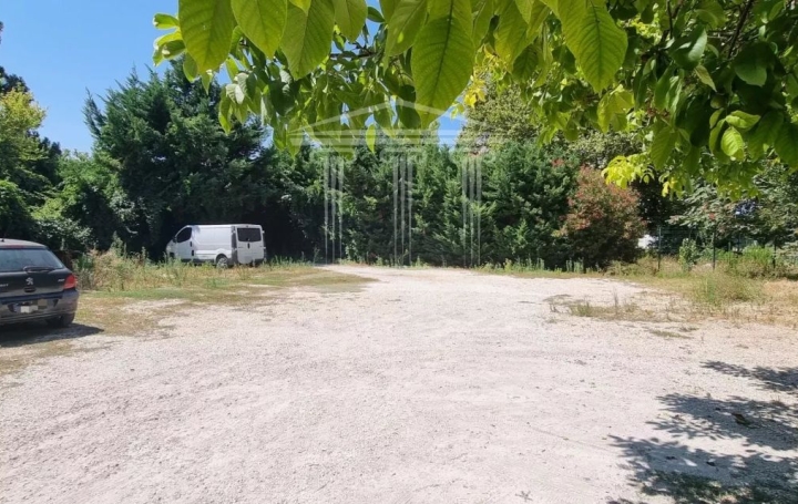  Annonces AVIGNON 84 Terrain | SORGUES (84700) | 0 m2 | 190 000 € 